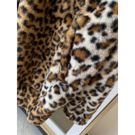 Plus Size Leopard Print Hoodie - Ultra-Soft Fleece Long Sleeve Drawstring Sweatshirt with Spacious Pockets for Women - Vibrant Print Design, Adjustable Fit, and Cozy Comfort